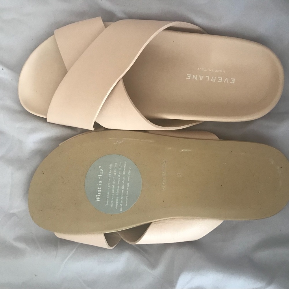 Never worn “Form Crossover Sandal” in pale pink